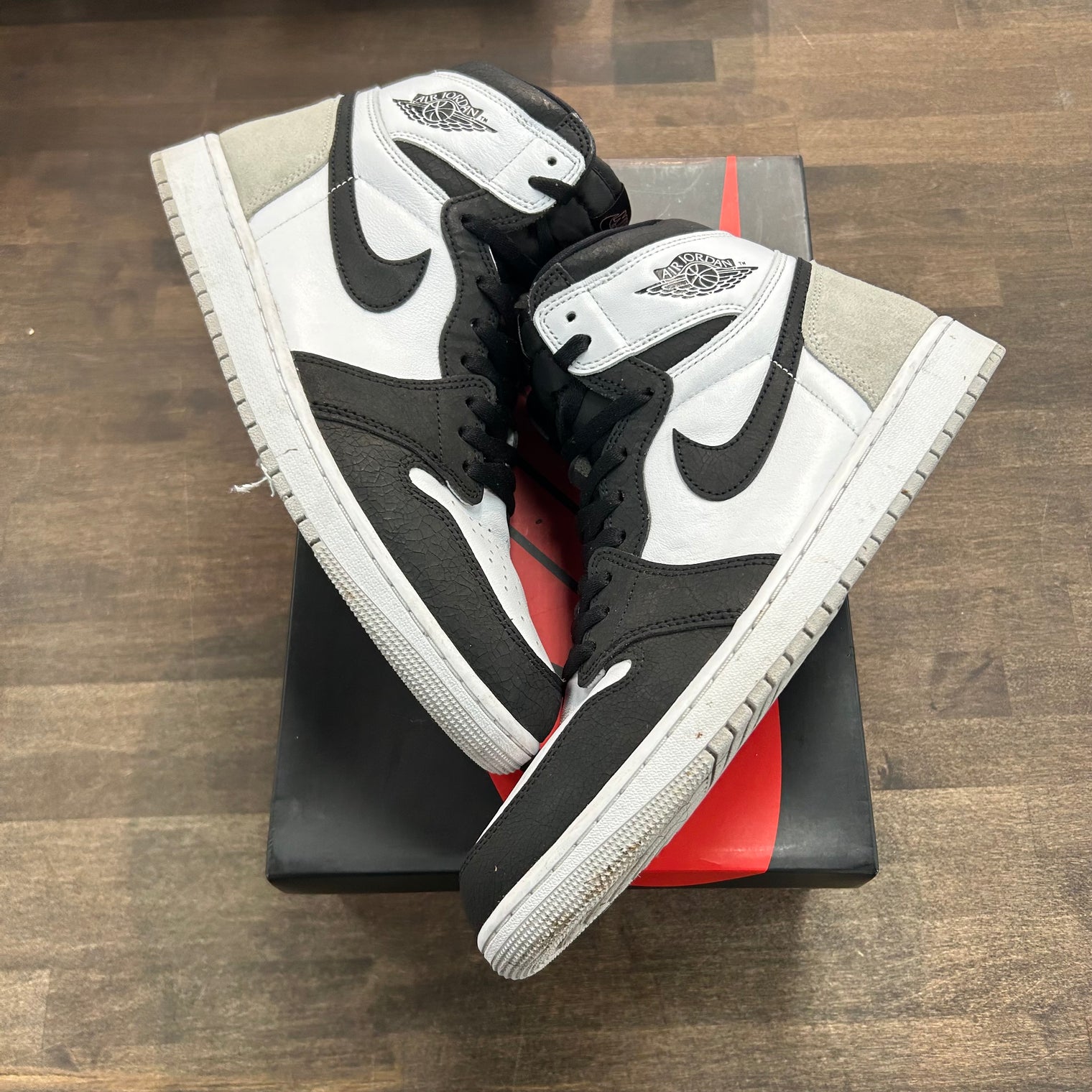 Bleached Coral Jordan 1 Retro High OG (USED)