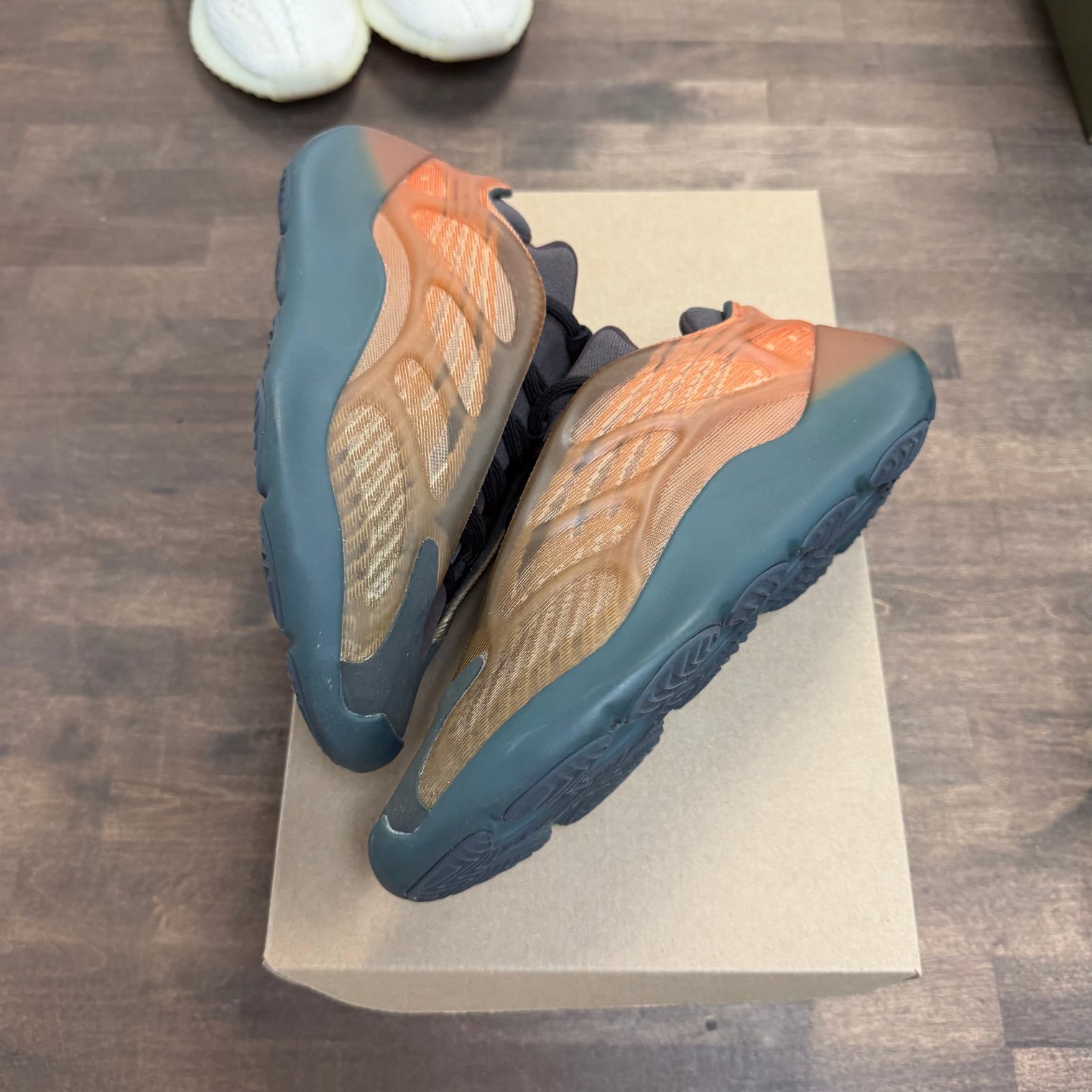 Copper Fade Yeezy 700 V3 (USED, No Box)