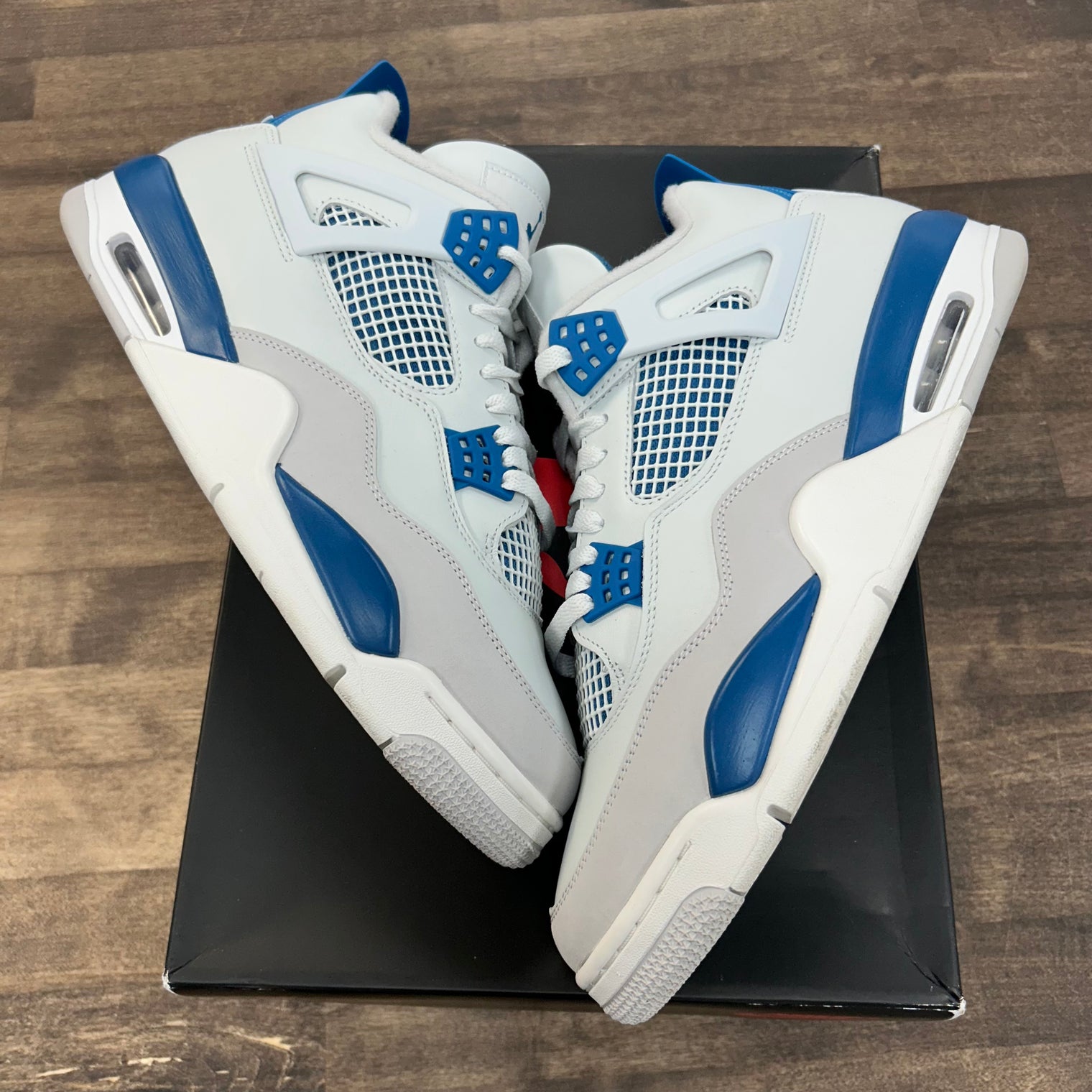 Military Blue Jordan 4 Retro (USED)