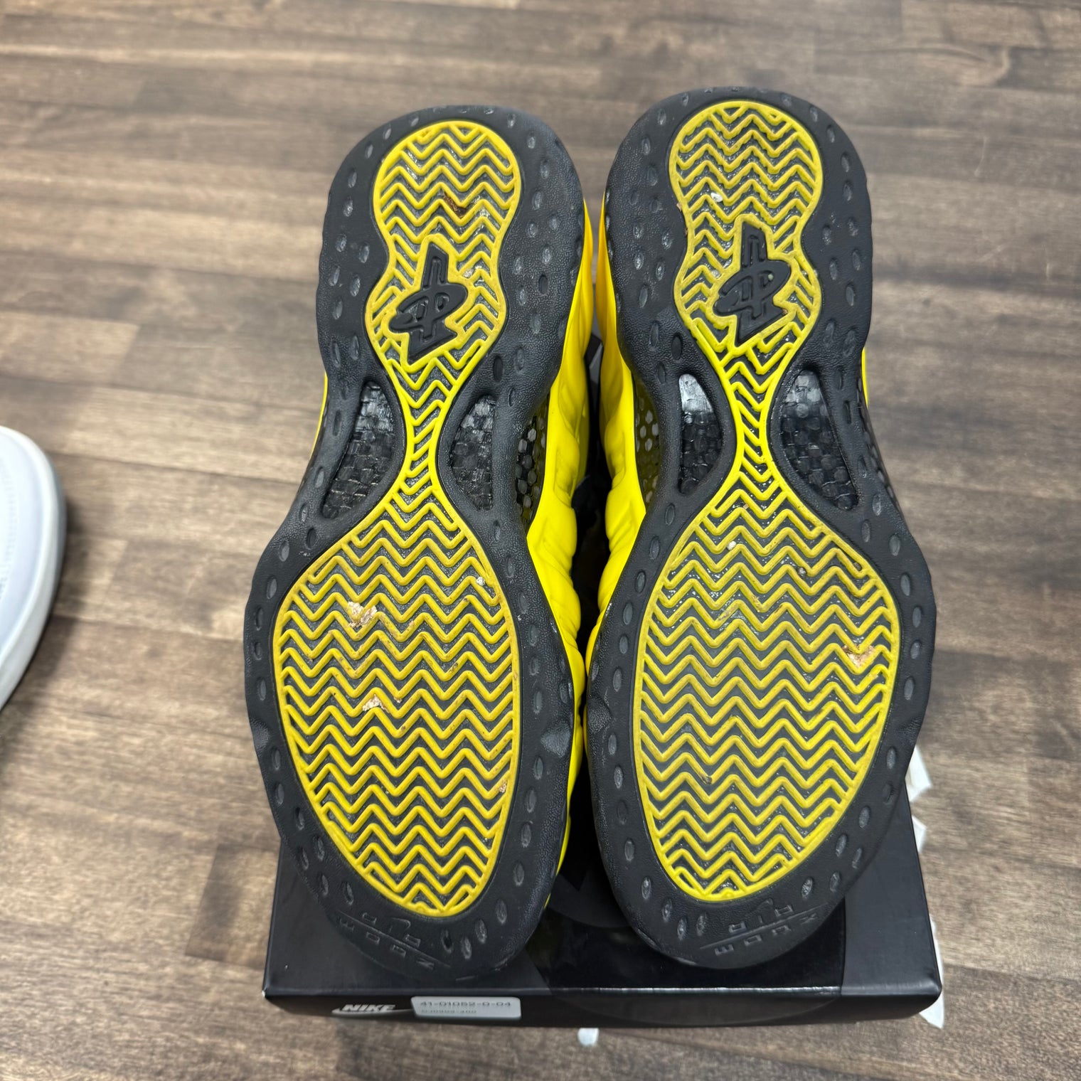 Wu Tang Optic Yellow Foamposite One (Used)