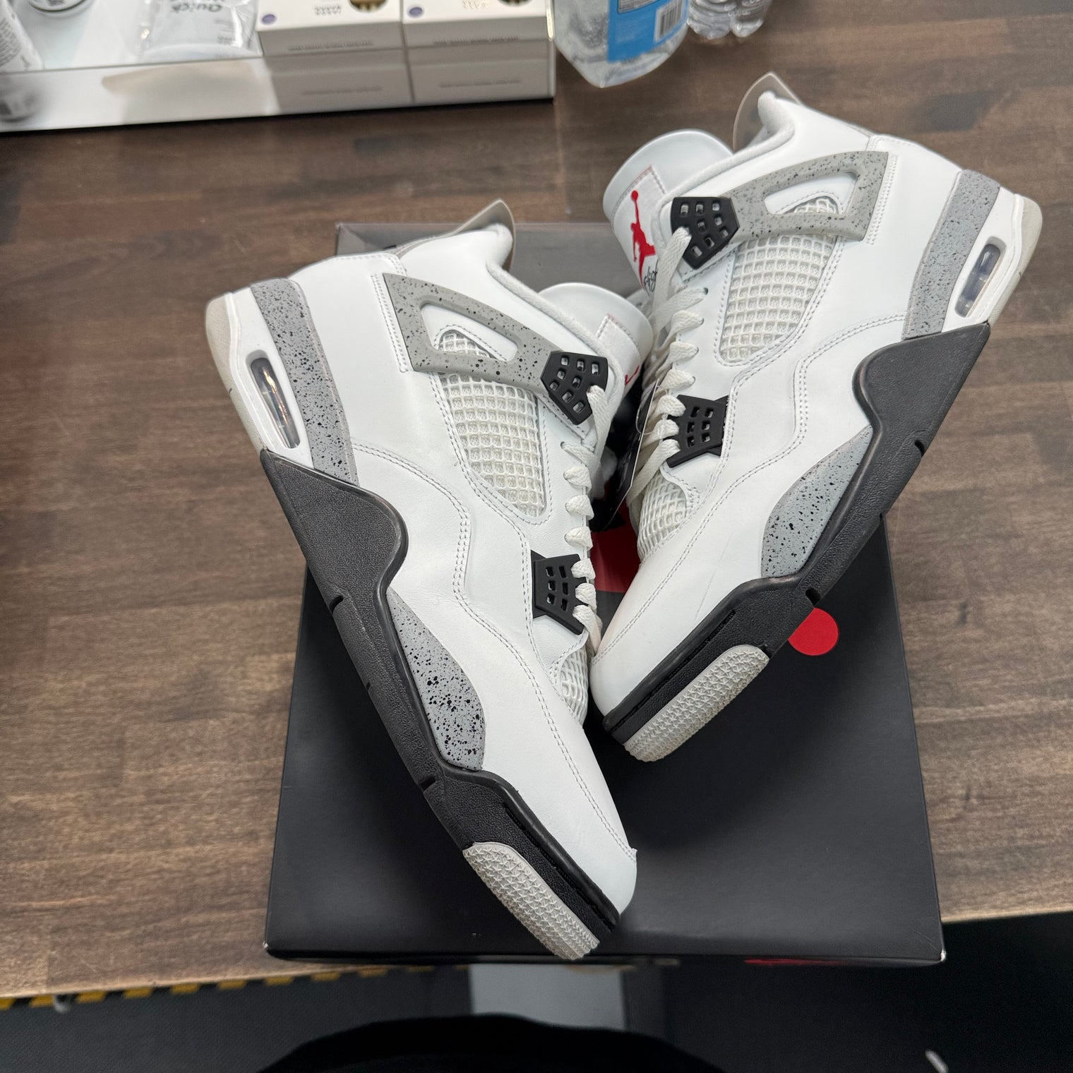 White Cement Jordan 4 (2025) (USED)
