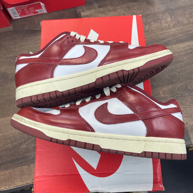 Vintage Red Dunk Low (W) (USED)