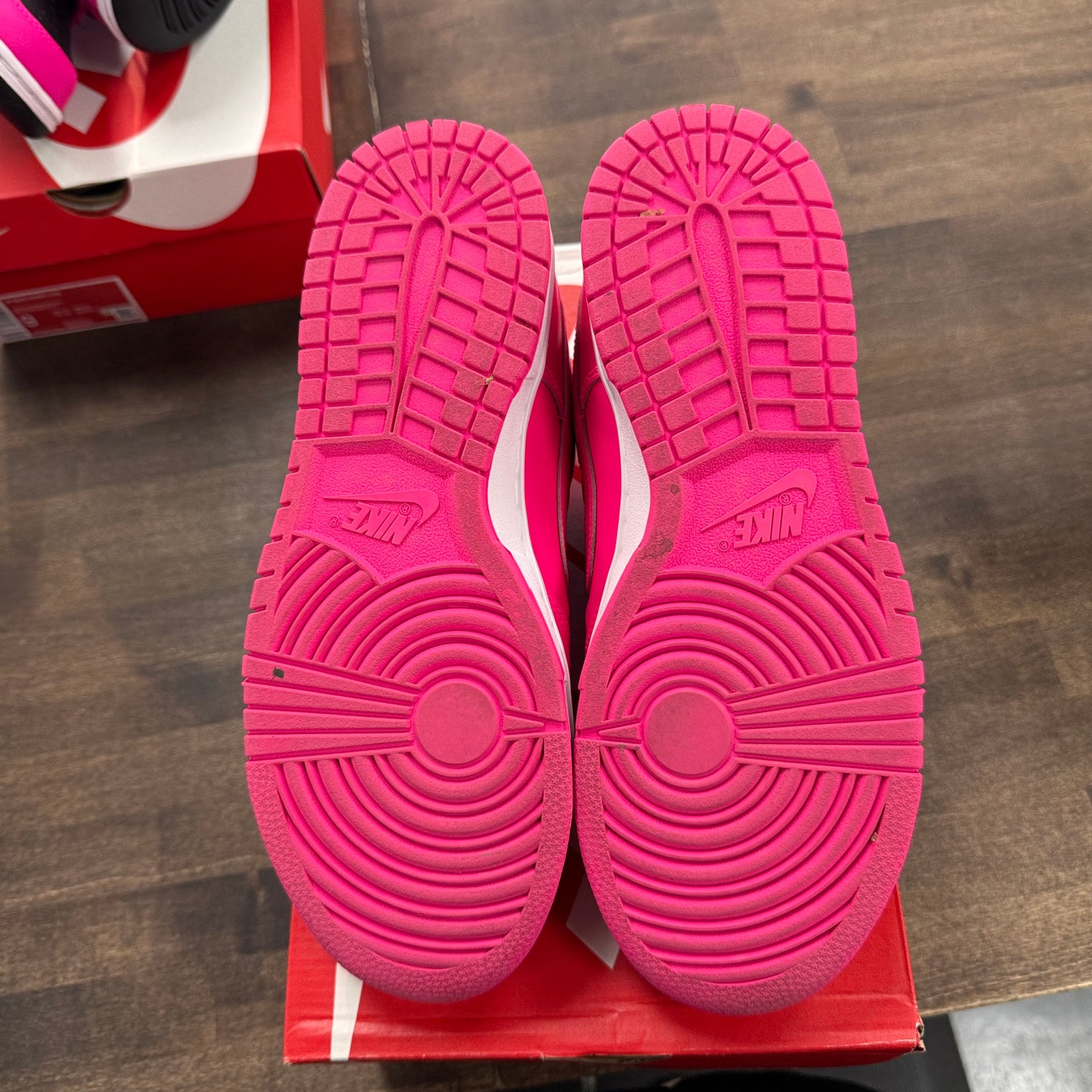 Hyper Pink Dunk Low (W) (USED)