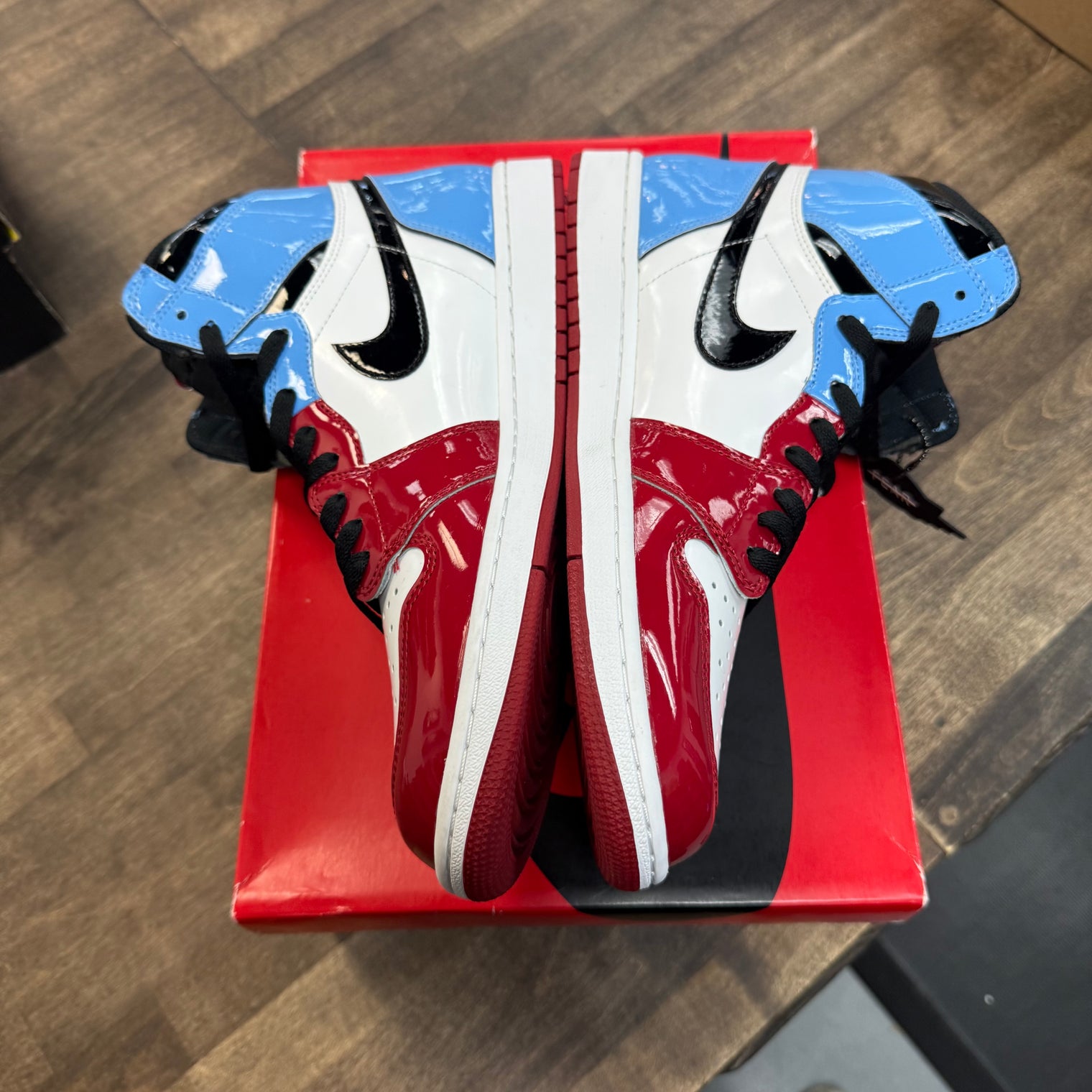 Fearless UNC Jordan 1 High (USED)