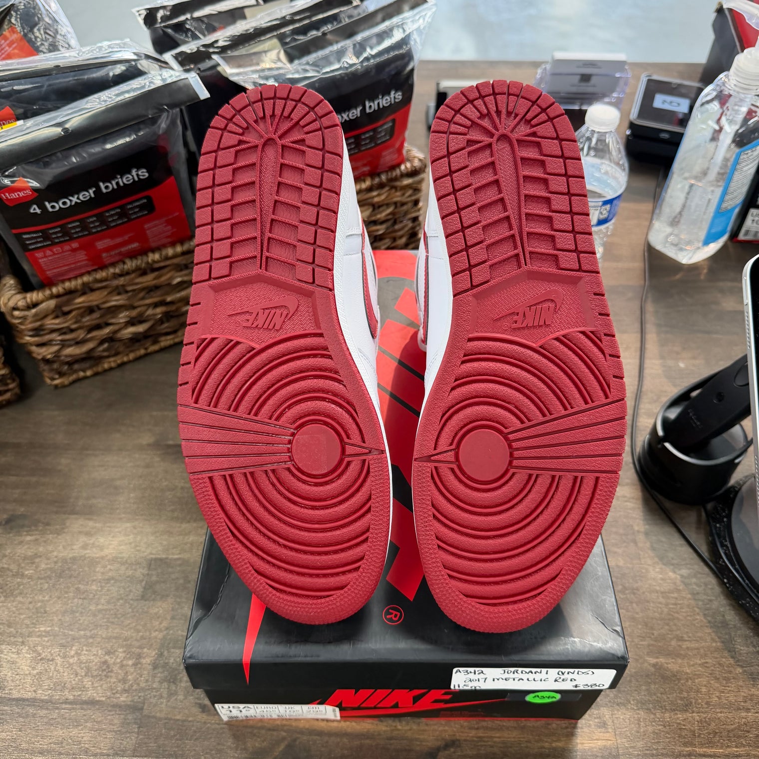 Metallic Red Jordan 1 Retro (2017) (USED)