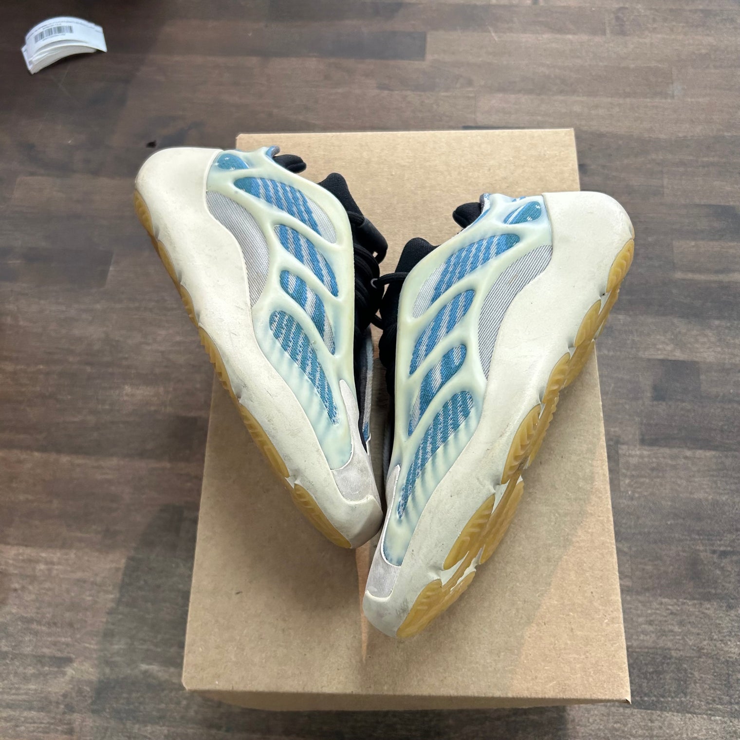 adidas Yeezy 700 V3 Kyanite (US 5) (USED, No Box)
