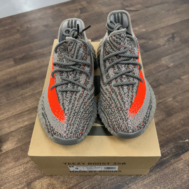 Beluga Reflective Yeezy 350 (USED)