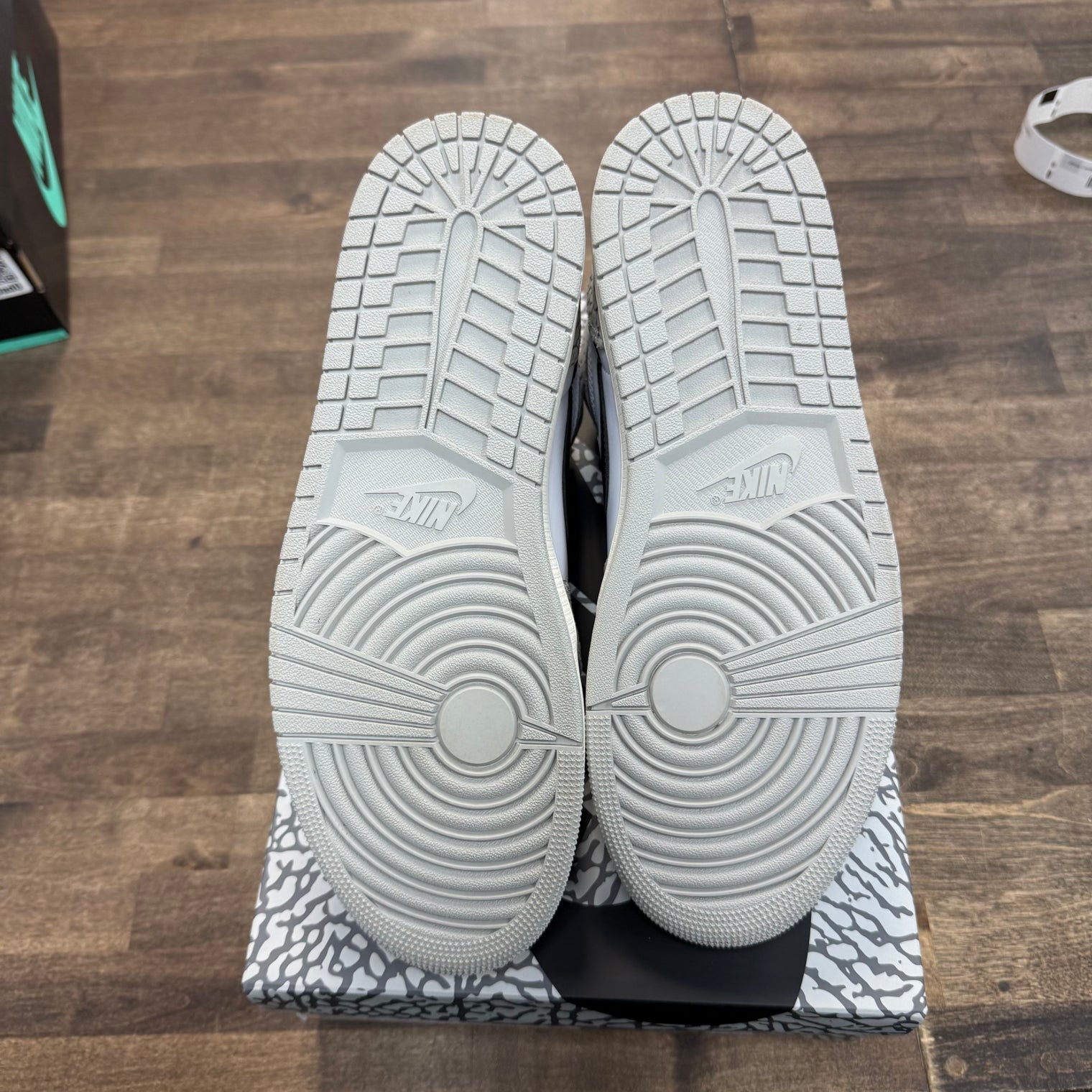 White Cement Jordan 1 High OG (USED)