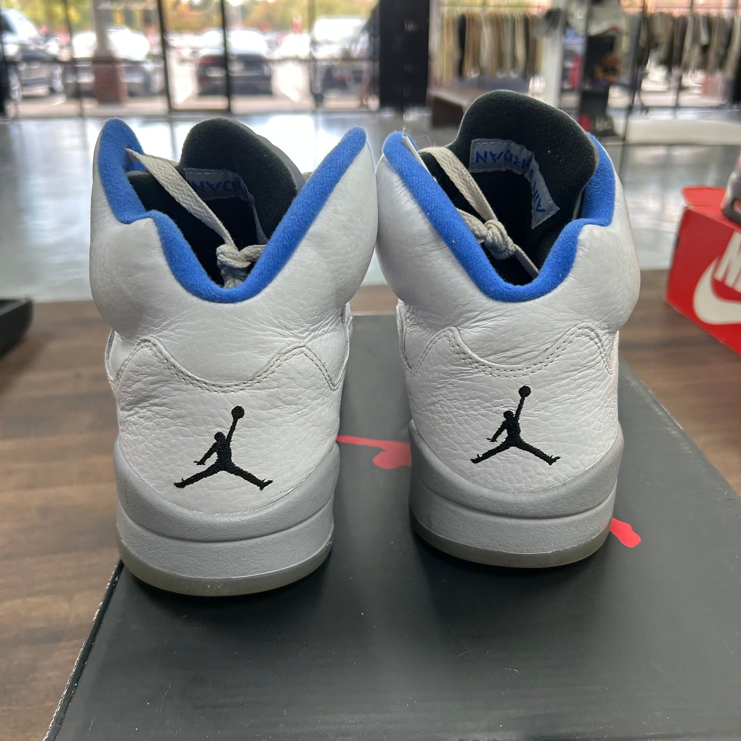 Stealth 2.0 Jordan 5 Retro (USED)