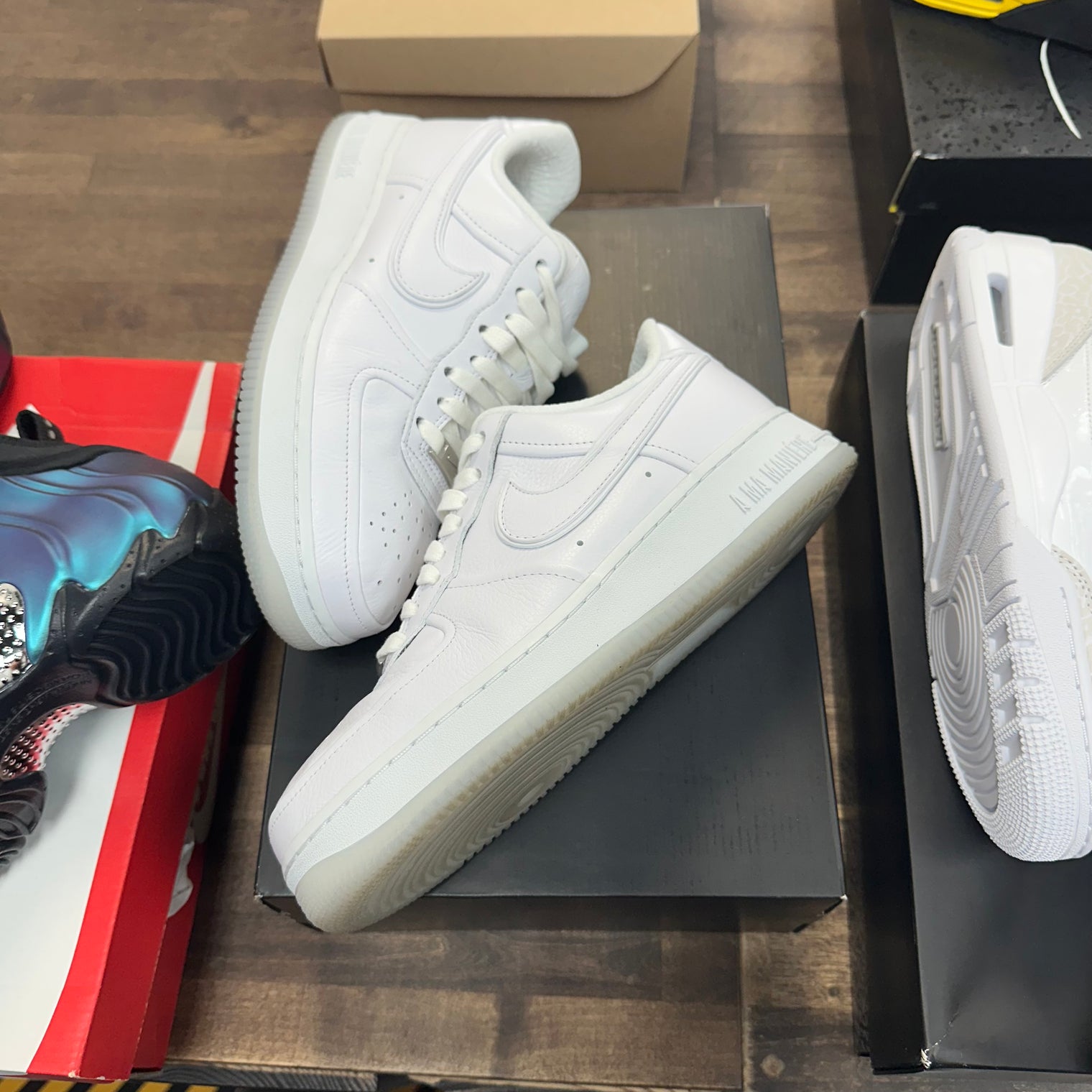 A Ma Maniere Triple White Air Force 1 (USED)