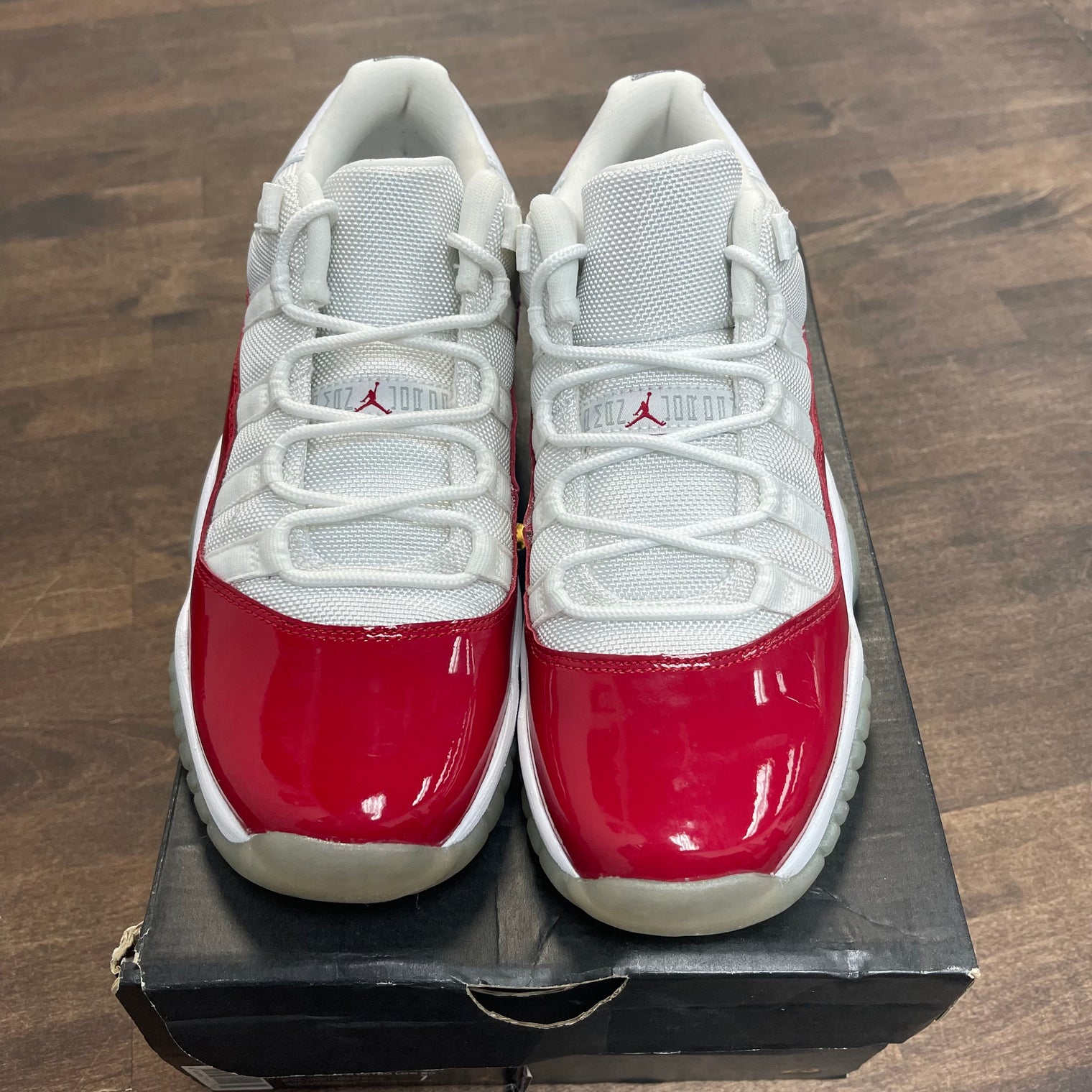 (GS) Cherry Jordan 11 Low