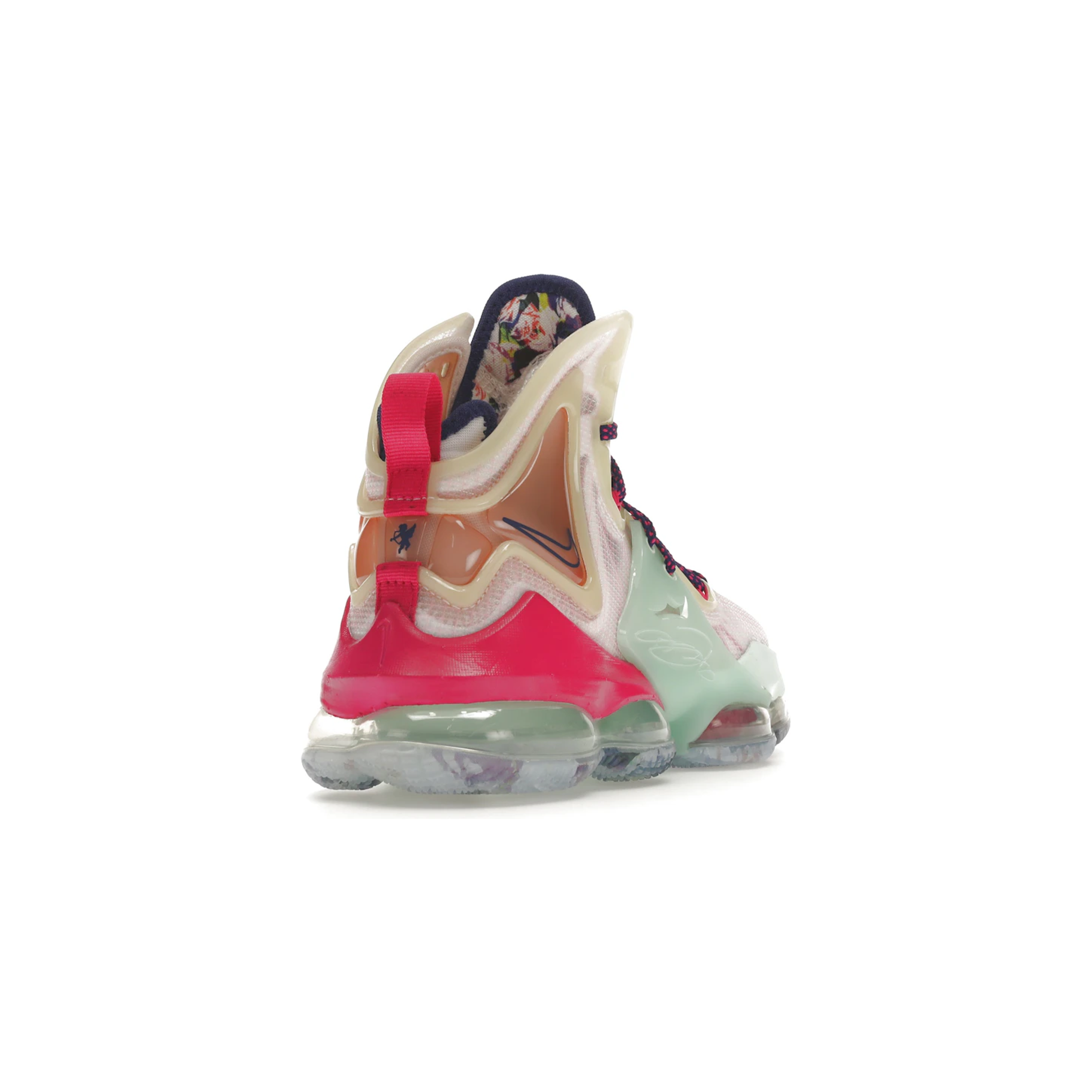 nike_le_bron_19_valentines_day_love_letter_2