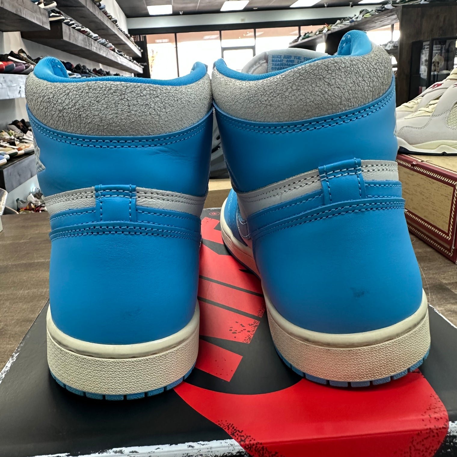 UNC Reimagined Jordan 1 High (USED)
