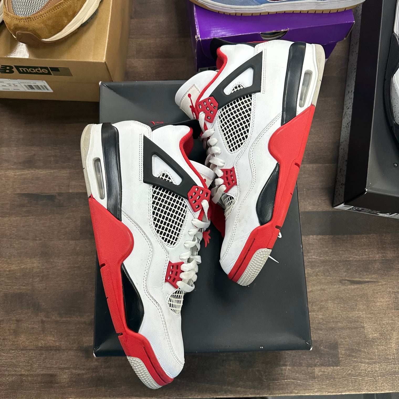 Fire Red Jordan 4 Retro (USED)