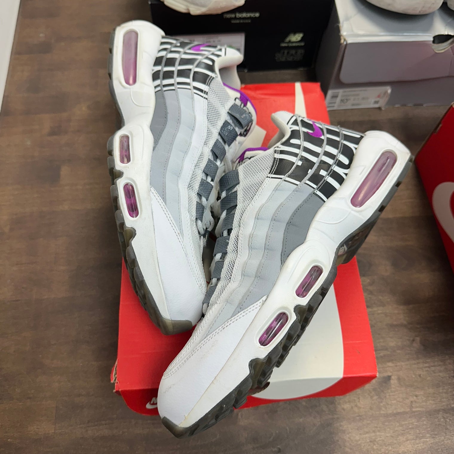 City Pride Houston Air Max 95 (USED, Replacement Box)