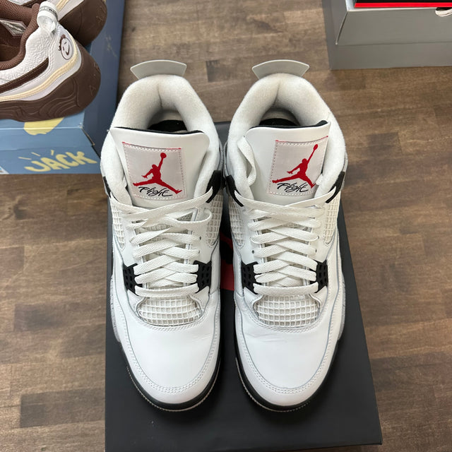 White Cement Jordan 4 (2025) (USED)
