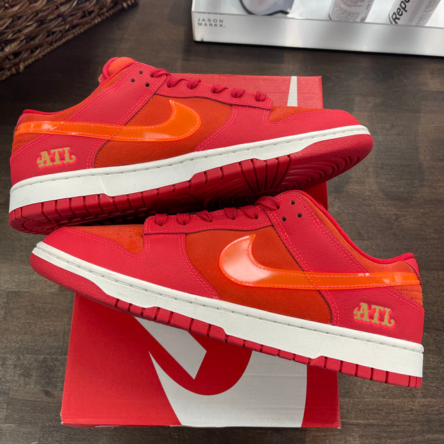 ATL Nike Dunk Low (USED)