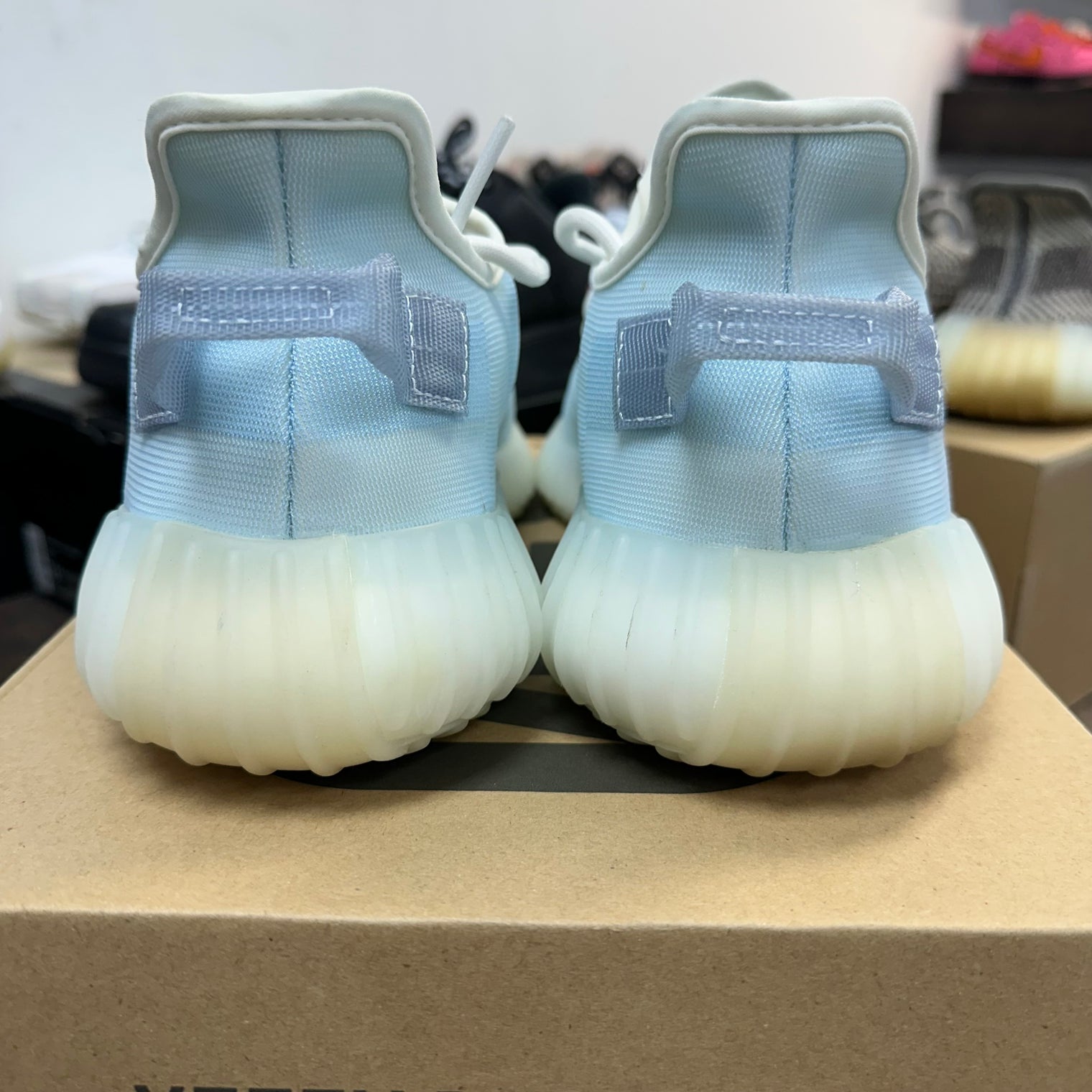 Yeezy Boost 350 V2 Mono Ice (USED)