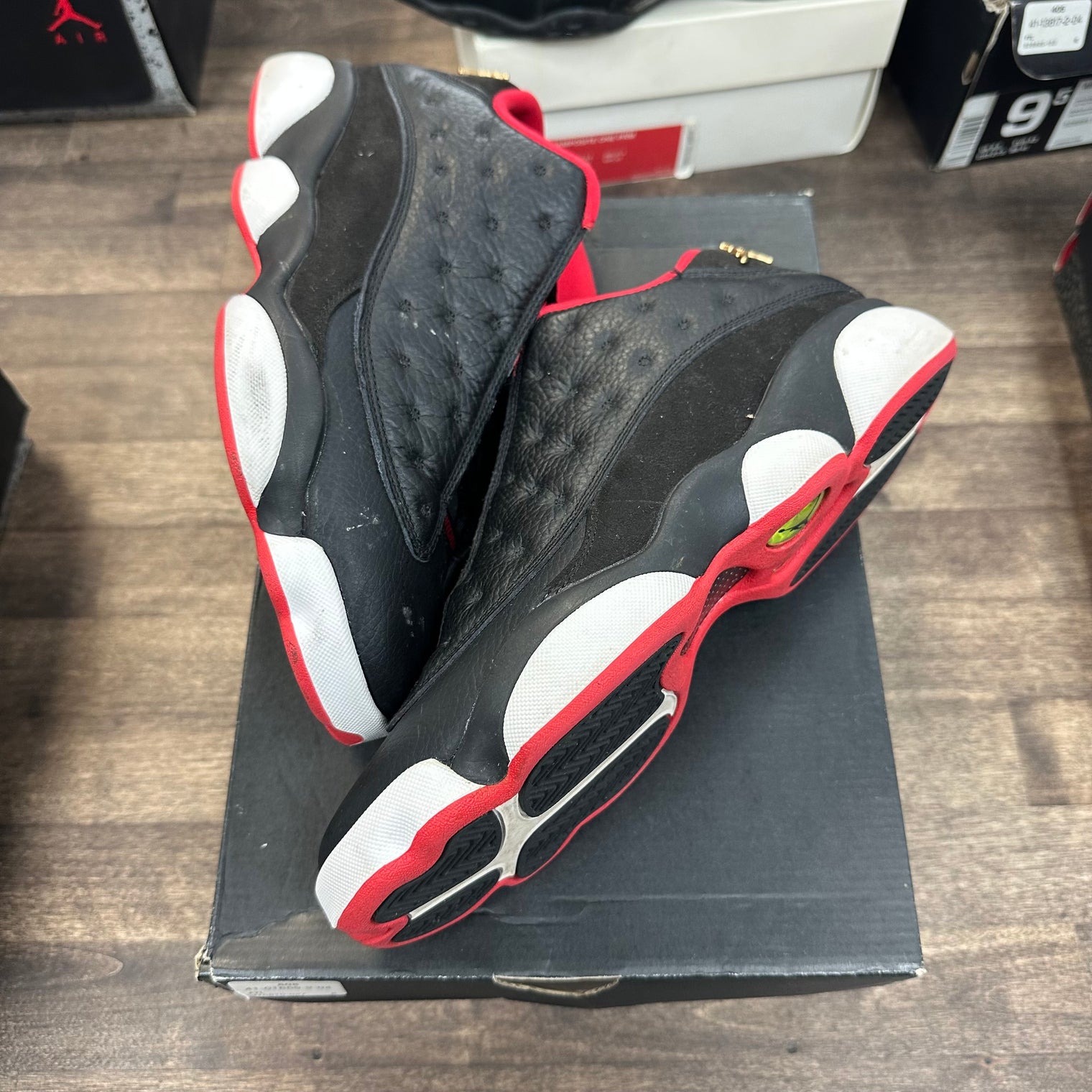 Bred Jordan 13 Retro Low (USED)