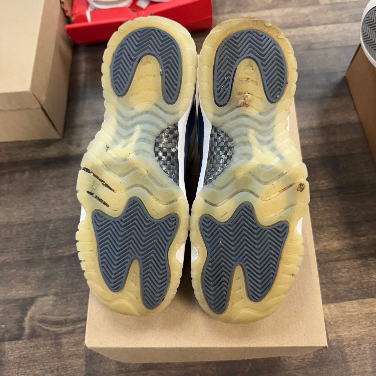 Diffused Blue Jordan 11 Retro (GS) (USED,No Box)