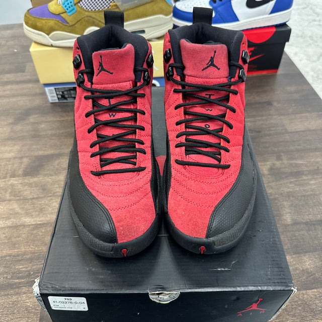 Reverse Flu Game Jordan 12 (USED,No Box)