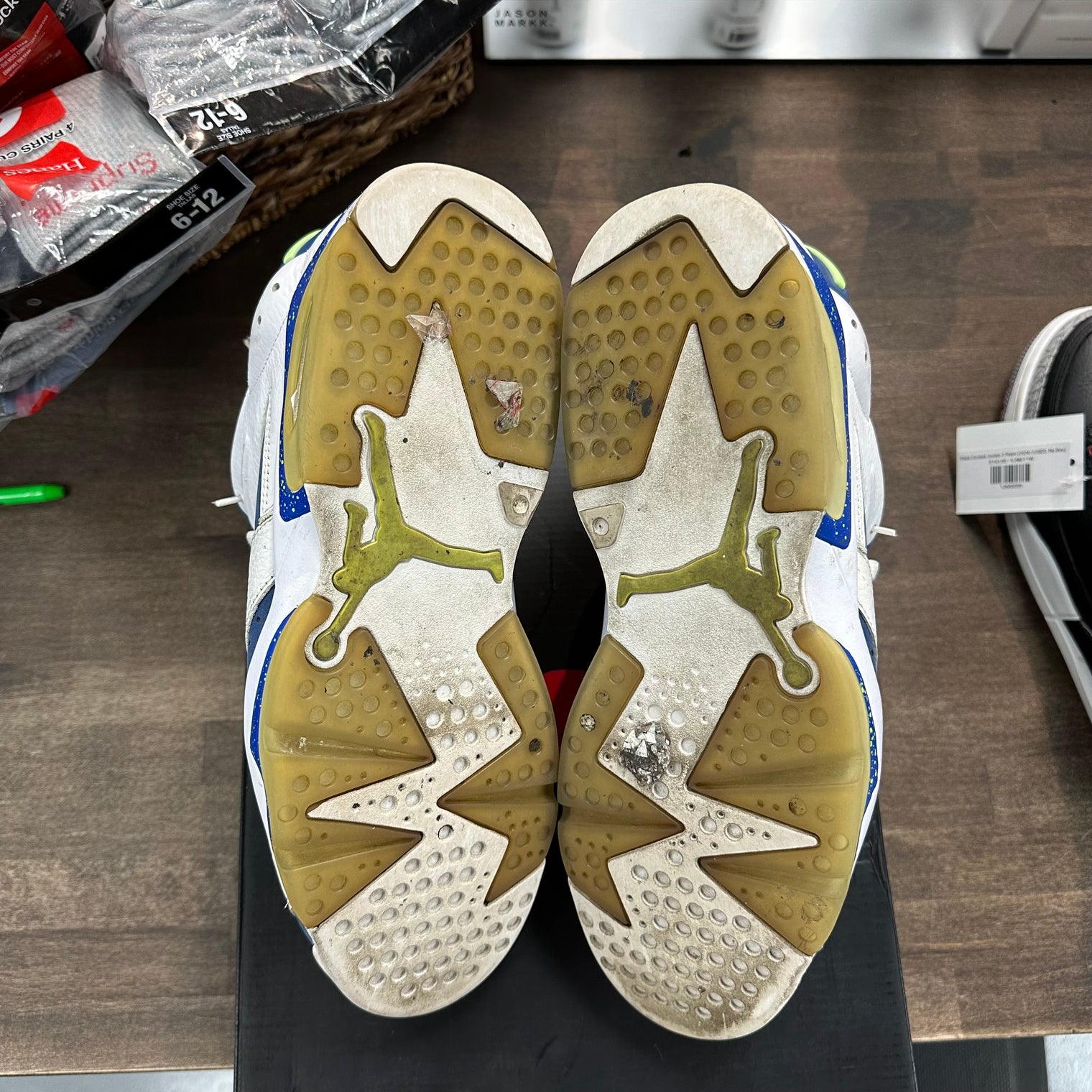 Ghost Green Jordan 6 Retro Low (USED, Replacement Box)