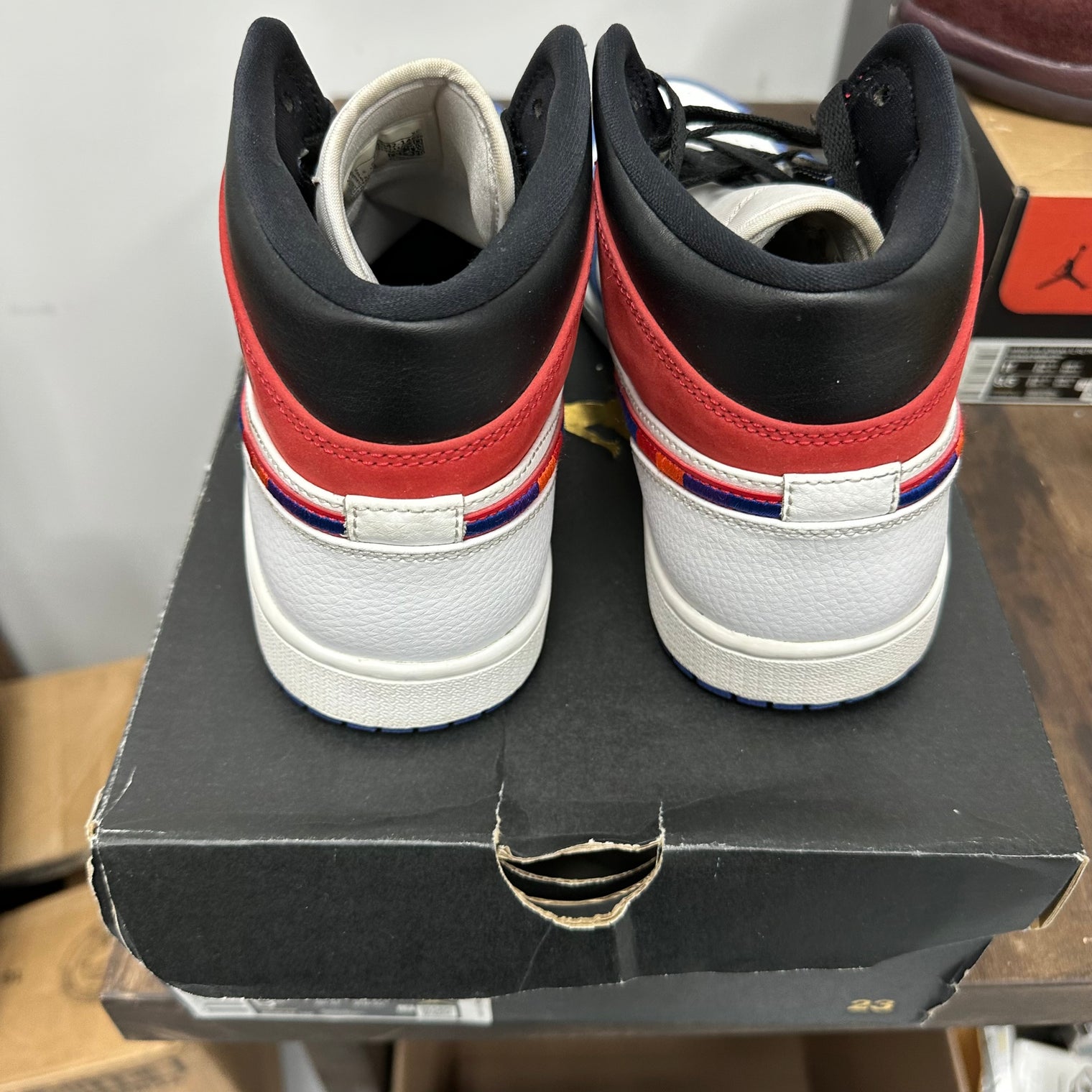 Multi-Color Swoosh Jordan 1 Mid (USED)