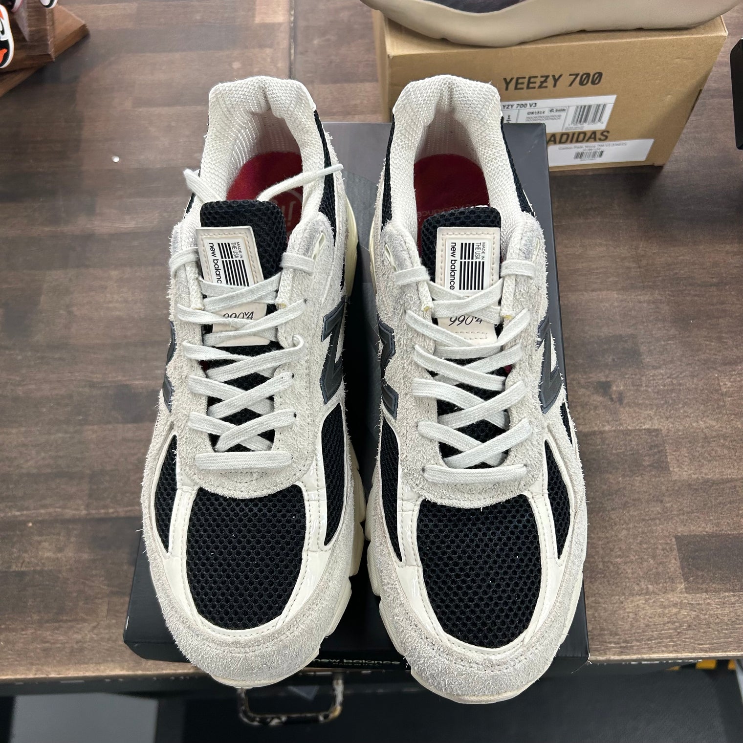 MiUSA Joe Freshgoods 1998 Intro New Balance 990v4 (USED)