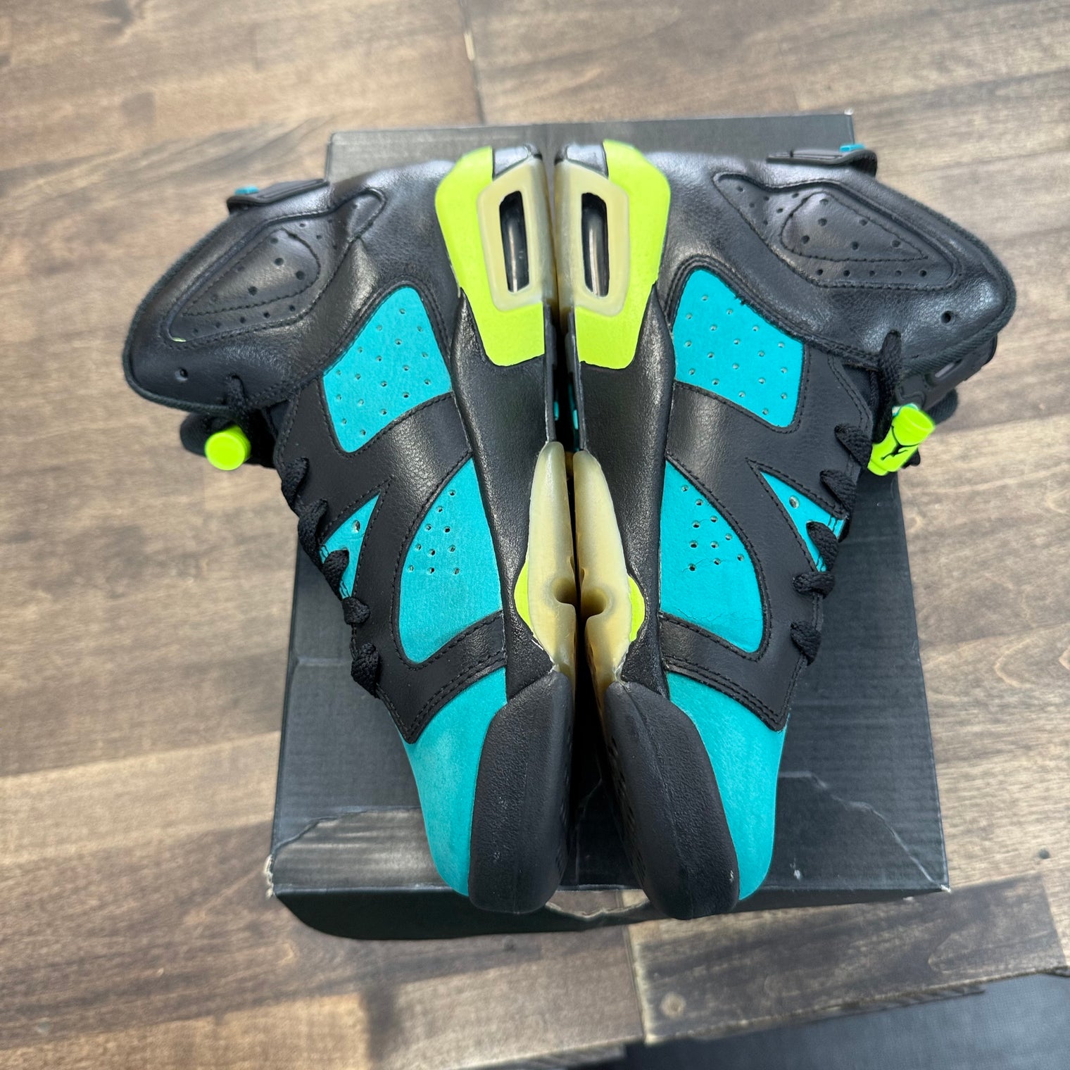 Turbo Green Jordan 6 Retro (GS) (USED, Replacement Box)