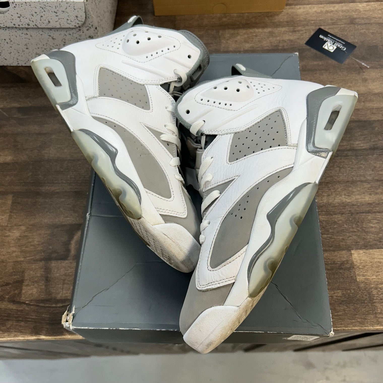 Cool Grey Jordan 6 Retro (USED)