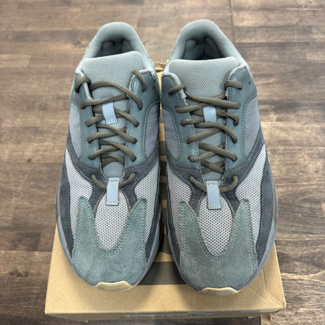 Teal Blue Yeezy 700 (USED, Replacement Box)