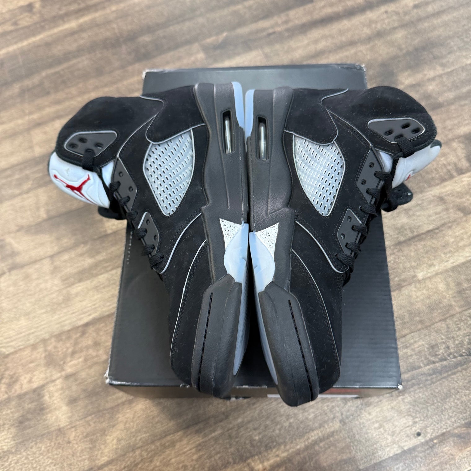 Black Metallic Jordan 5 Retro (2025) (USED)