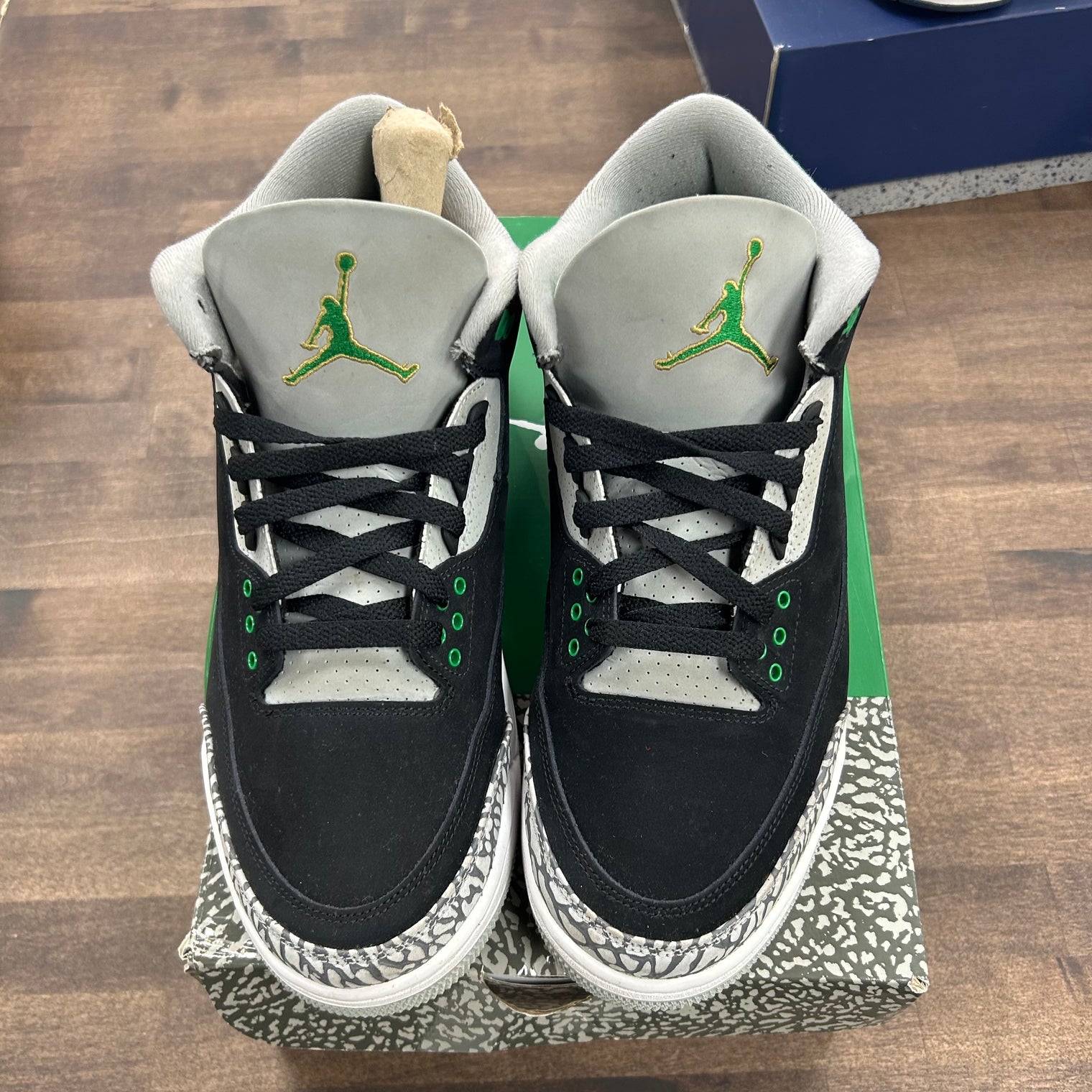 Pine Green Jordan 3 Retro (USED)
