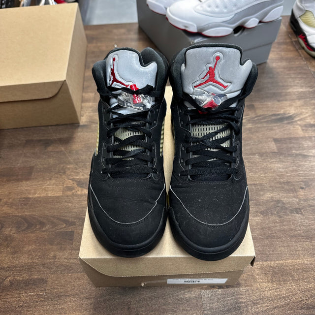 Black Metallic Jordan 5 (2016) (USED, No Box)