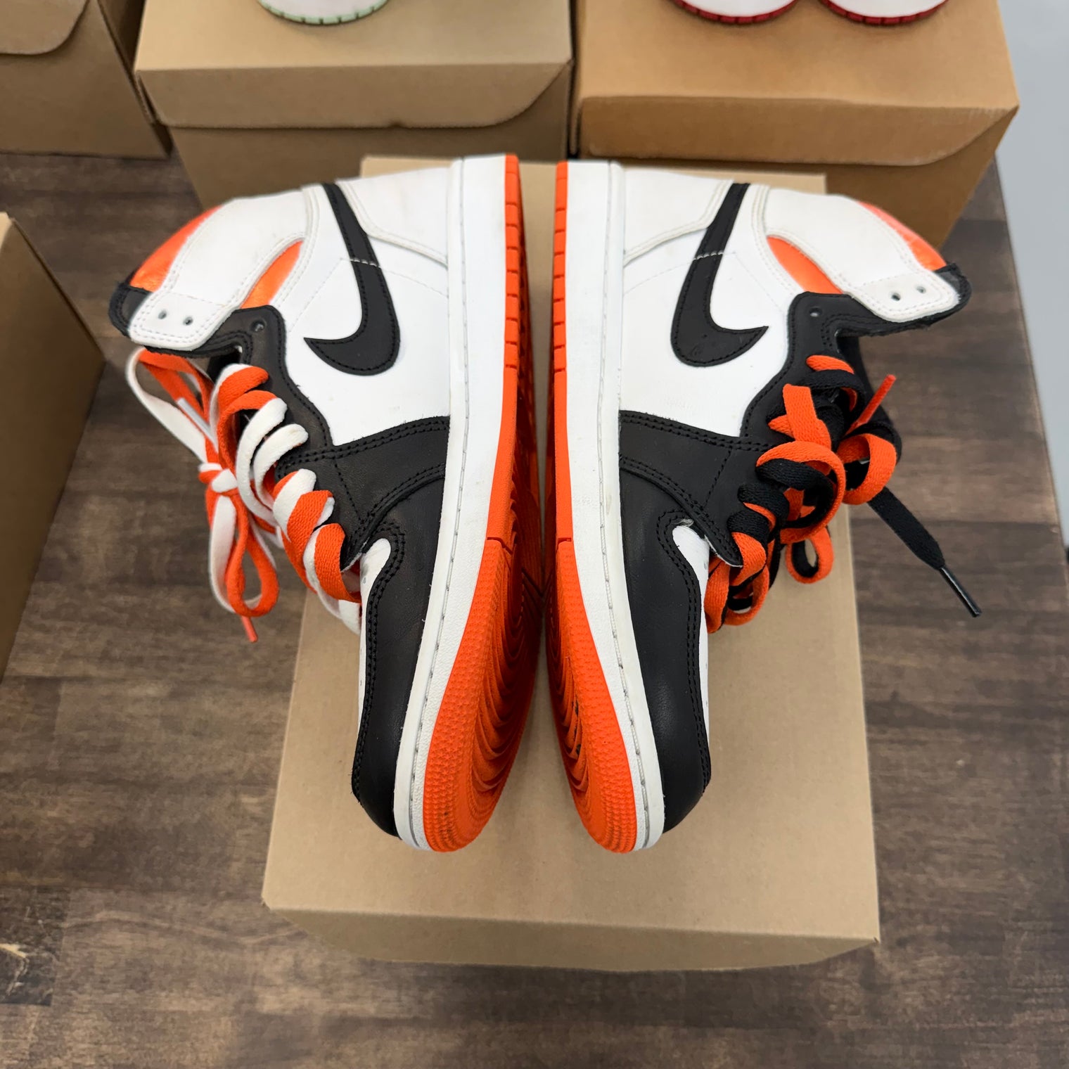 Electro Orange Jordan 1 High (USED, No Box)