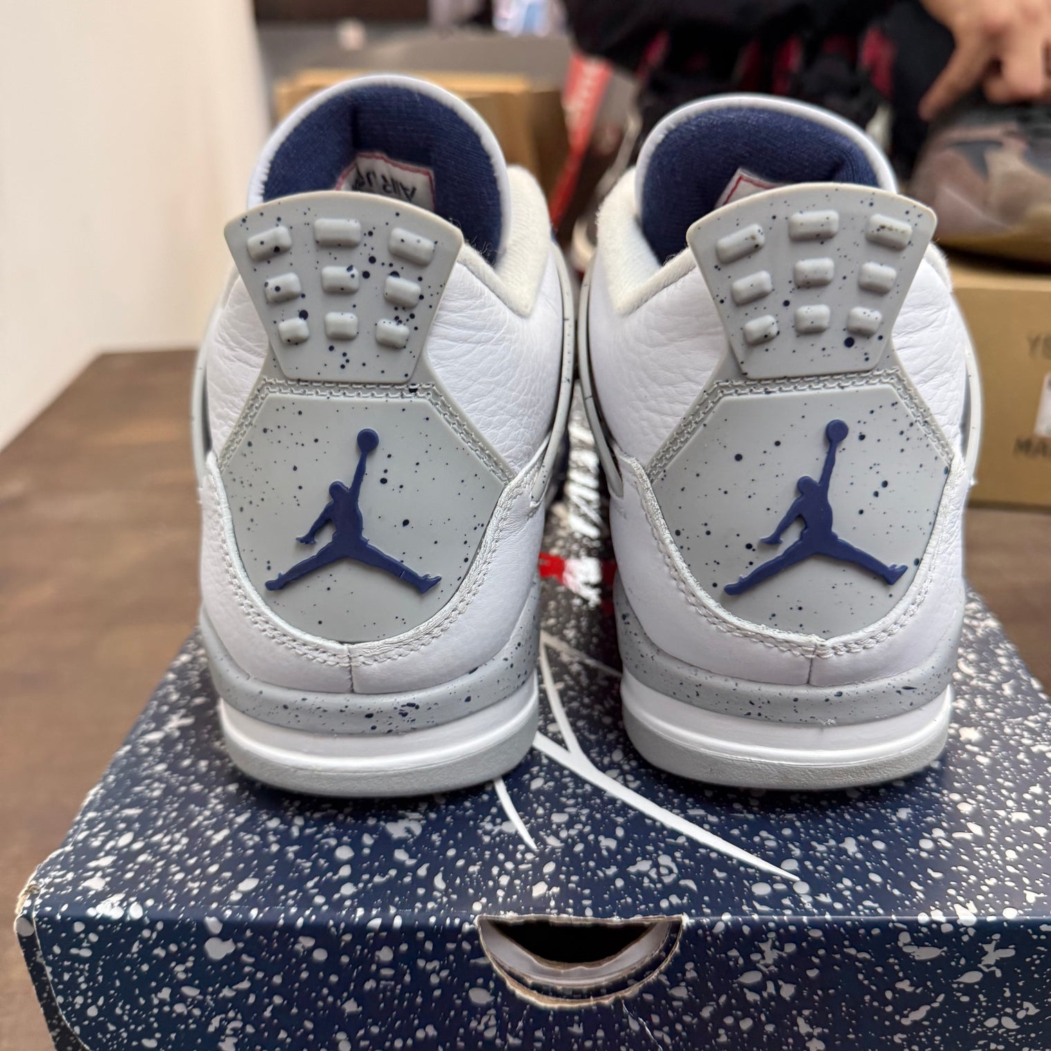 Midnight Navy Jordan 4 Retro (USED)