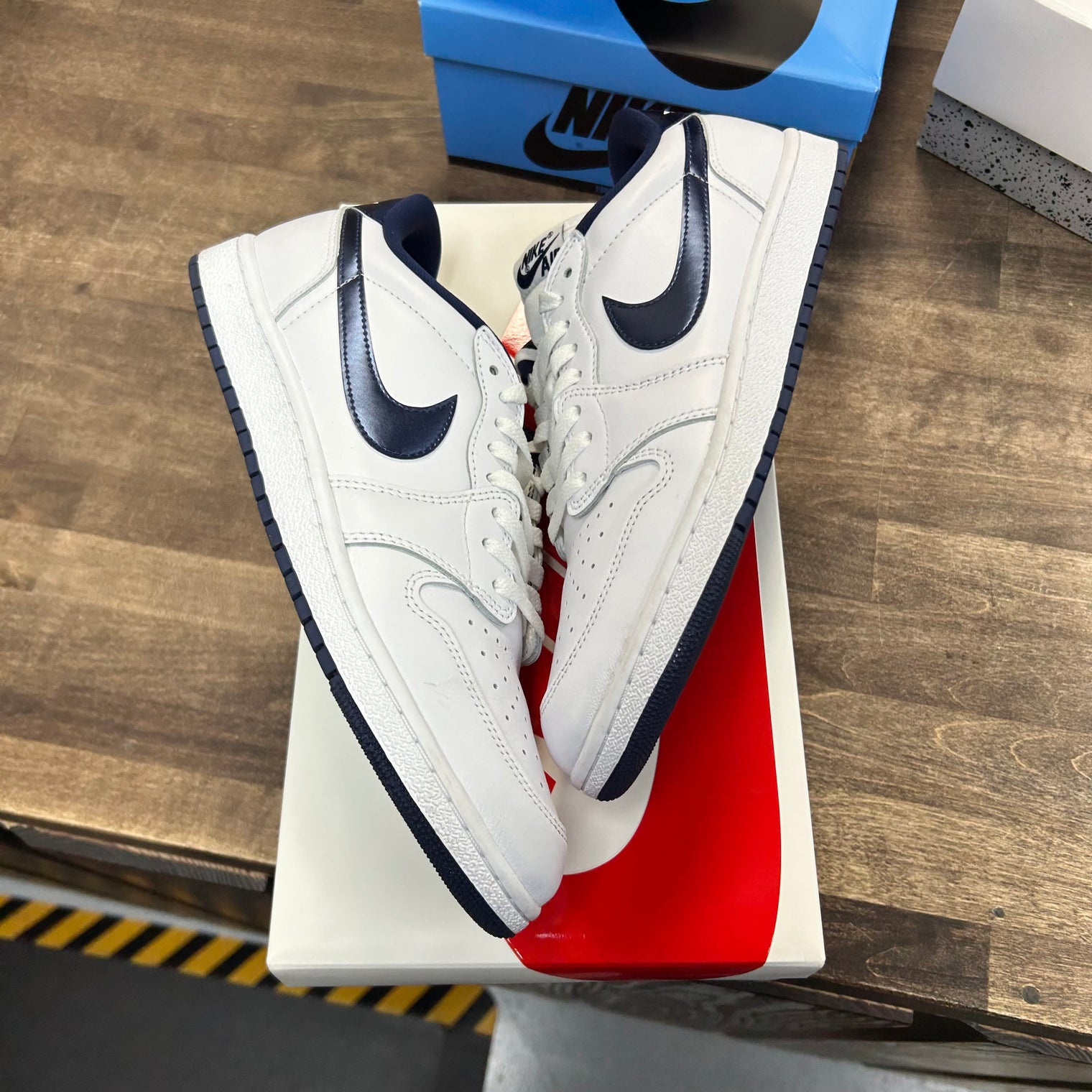 Metallic Blue Jordan 1 Retro Low '85 (USED)