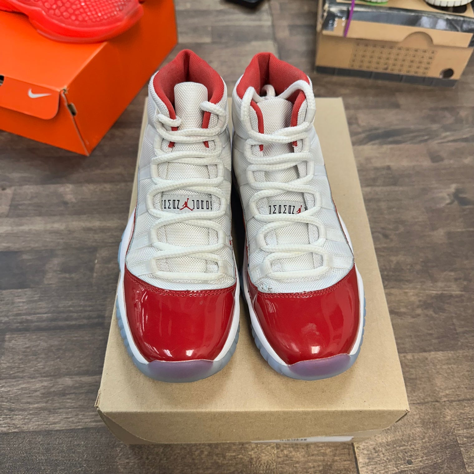 Cherry Jordan 11 Retro (GS) (USED,No Box)