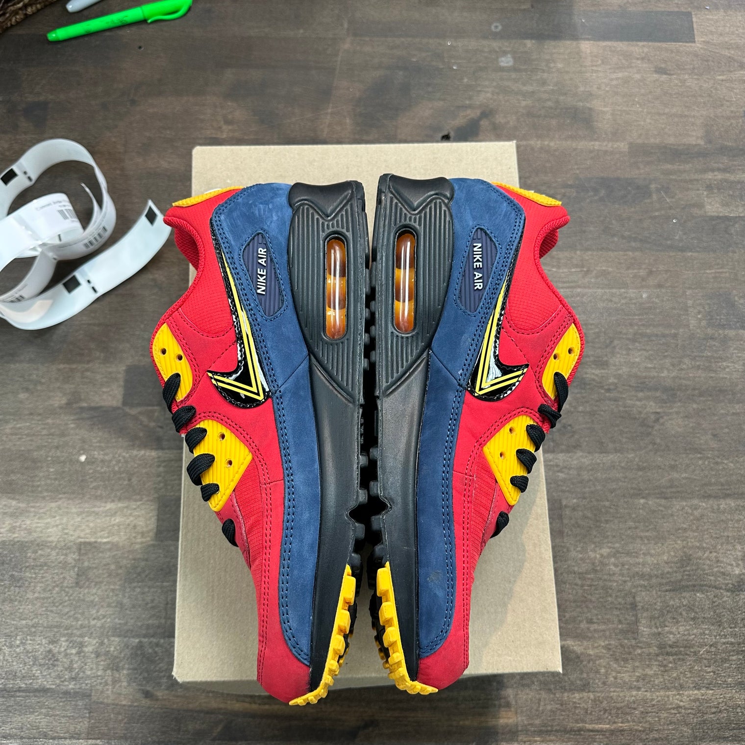 City Pack London Nike Air Max 90 (2020) (USED, No Box)