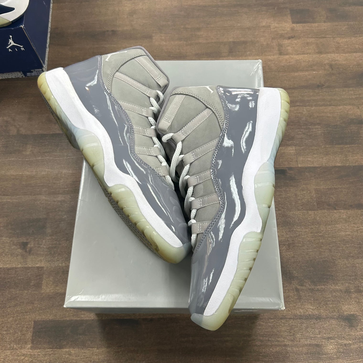 Cool Grey Jordan 11 Retro (USED)