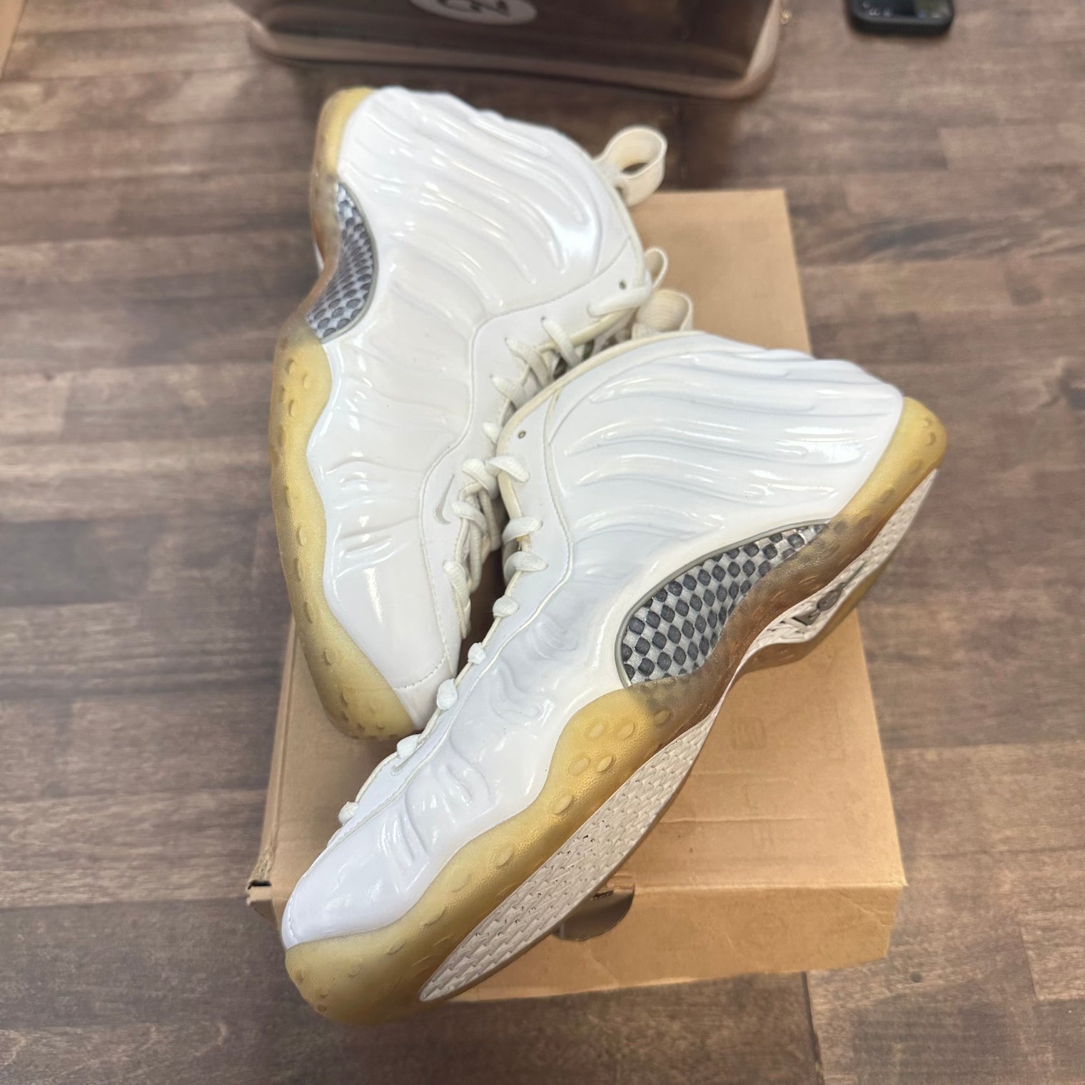 White Out Air Foamposite One (USED)