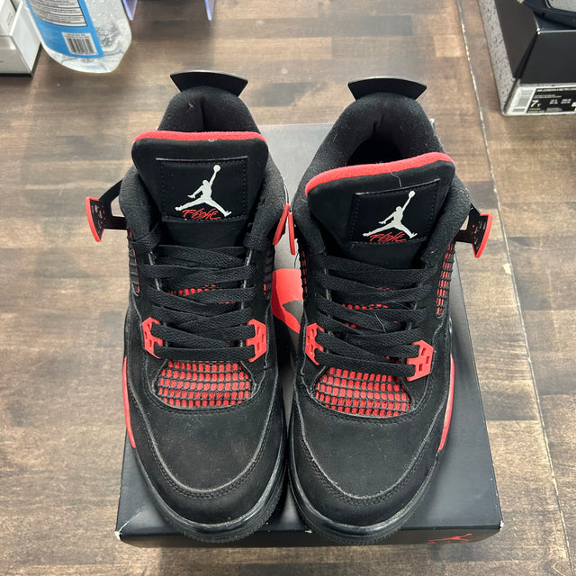 (GS) Red Thunder Jordan 4 (USED)