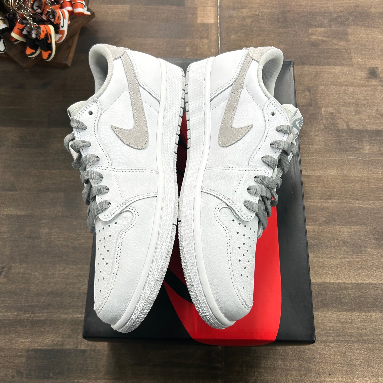 Neutral Grey Jordan 1 Low OG (Lightly Worn)