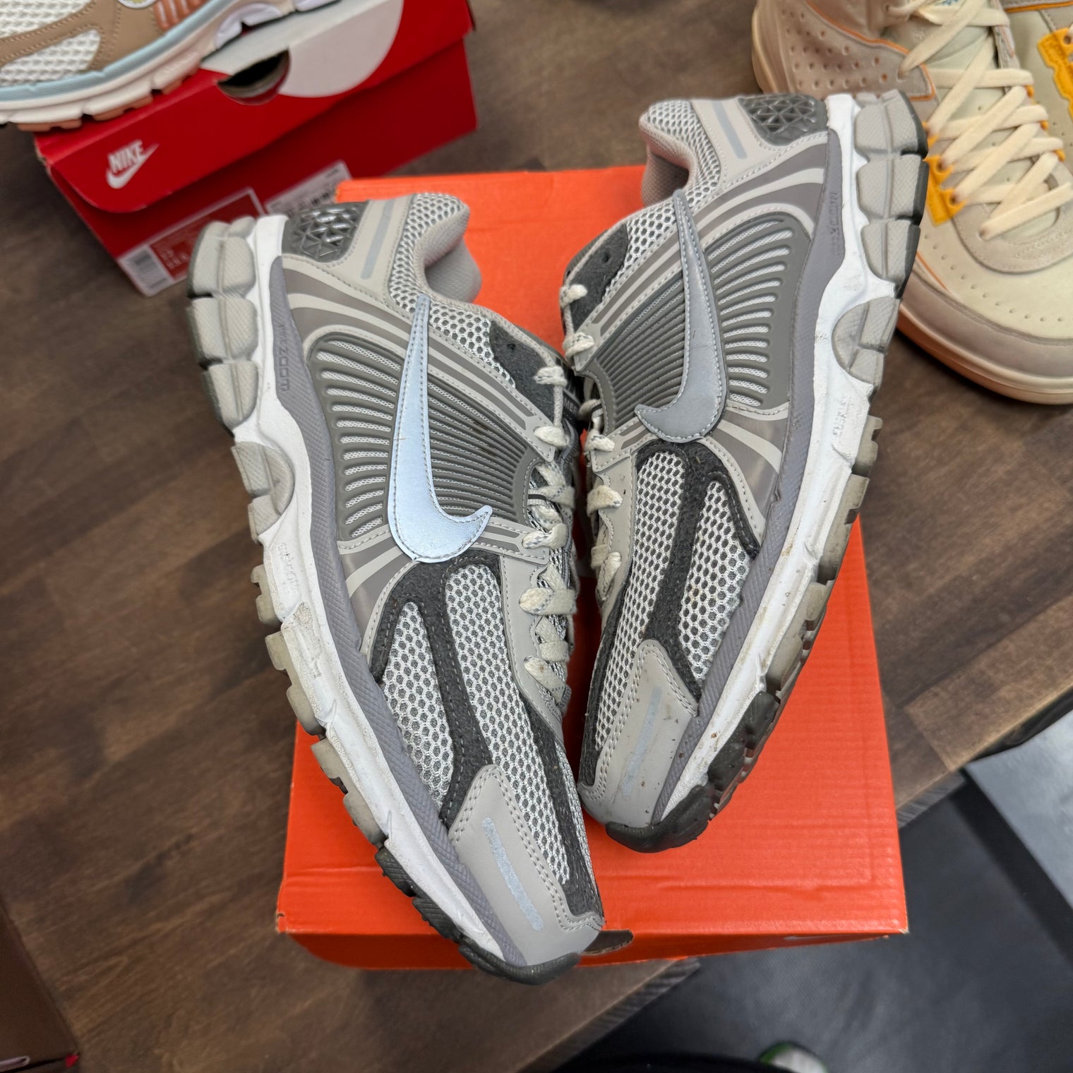 Iron Ore Flat Pewter Nike Vomero 5 (USED, Replacement Box)