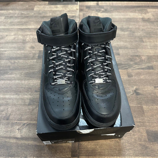 Black Supreme Air Force 1 Mid SP (USED)