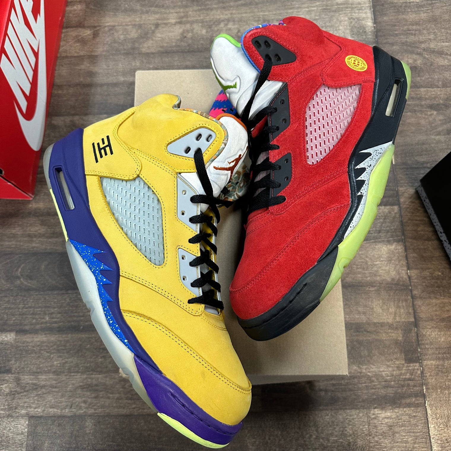 What The Jordan 5 Retro (USED, No Box)