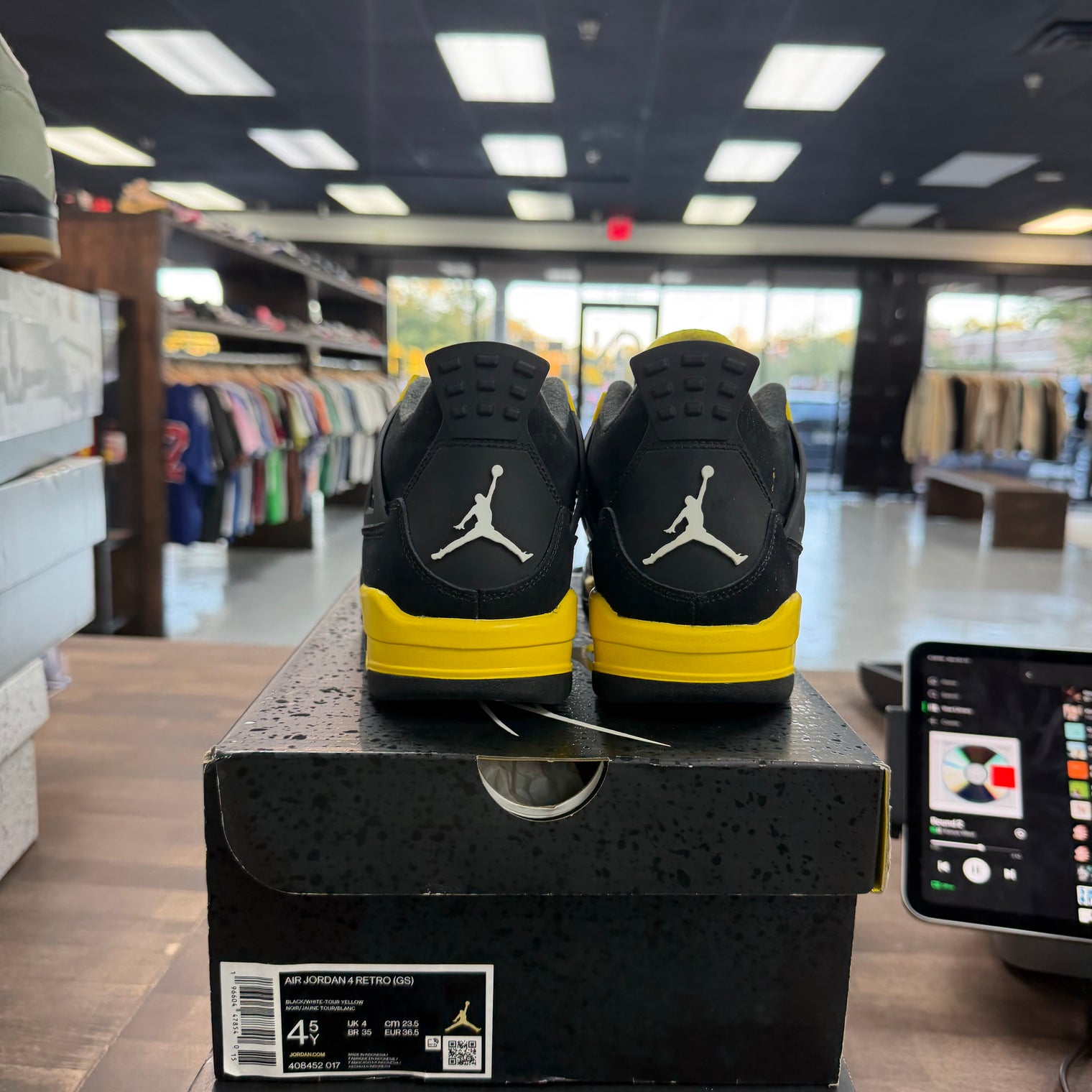 Yellow Thunder Jordan 4 (GS) (USED)