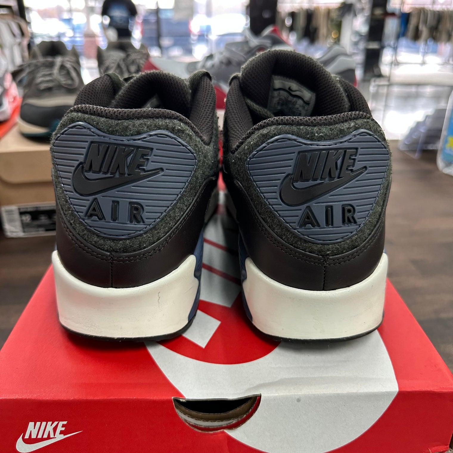 Wool Sequoia Nike Air Max 90 (USED, Replacement Box)