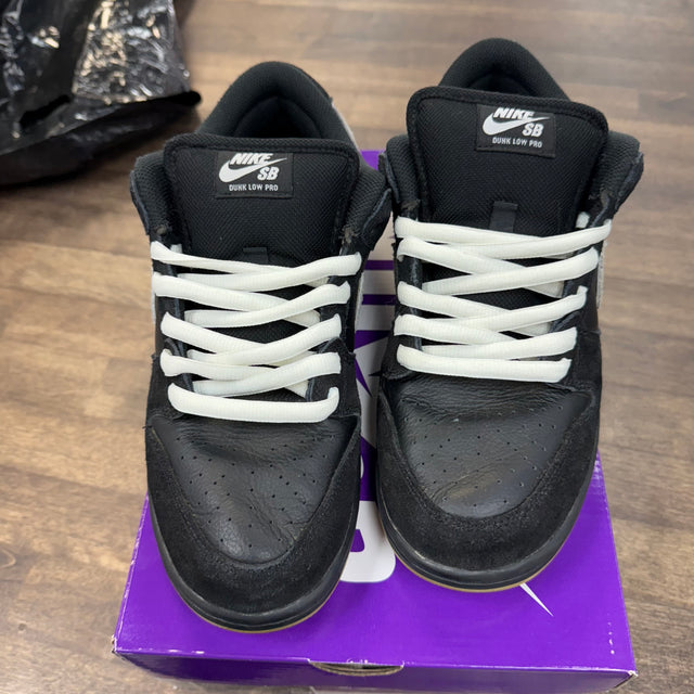 Black Gum Nike SB Dunk Low (USED, replacement box)