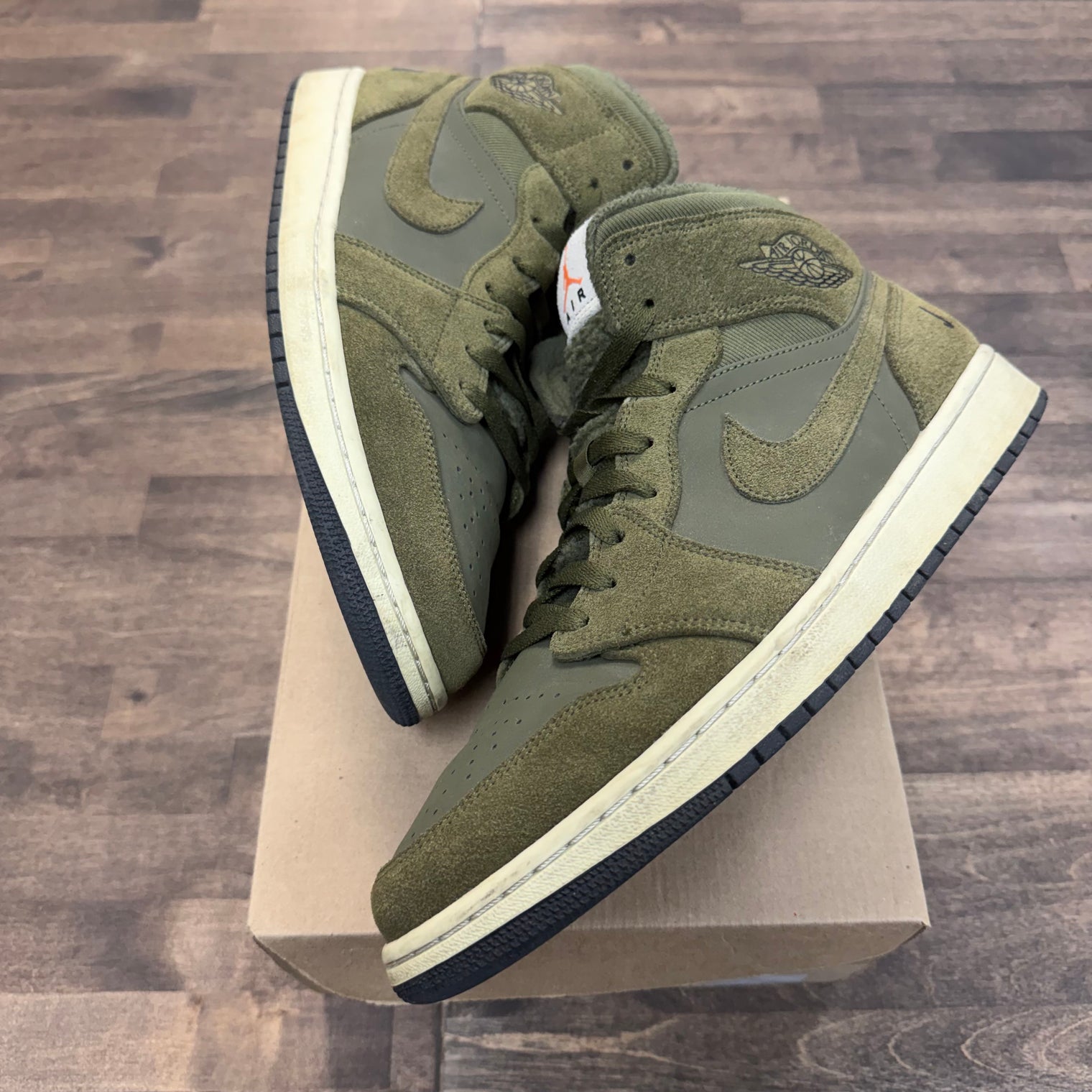 Olive Canvas Jordan 1 Mid (2018) (USED, No Box)